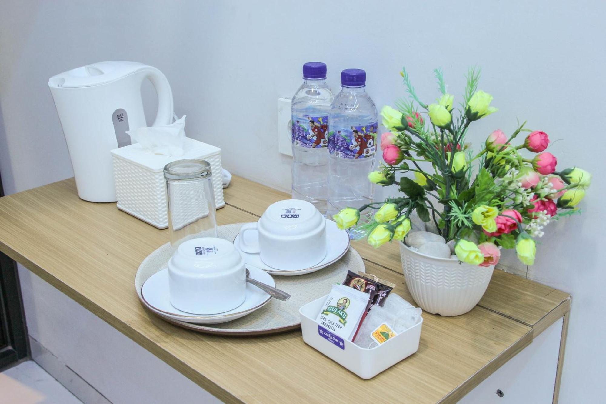 Laswi Syariah Guest House Bandung Esterno foto
